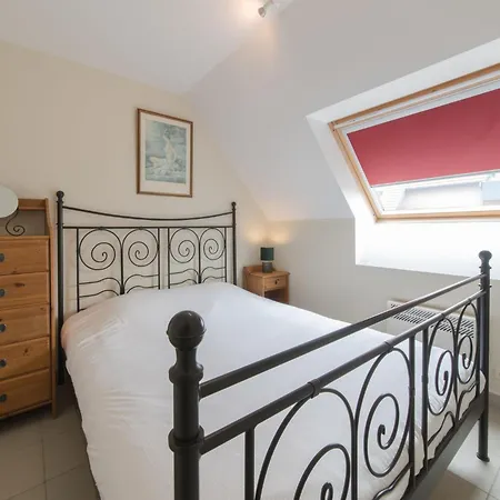 Tivoli 37 With Parking By Interhome 아파트 브레데네